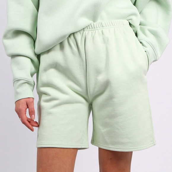 SET🌟 BRUNETTE THE LABEL HOODIE/SHORT SET MINT GELATO - Picture 9 of 9